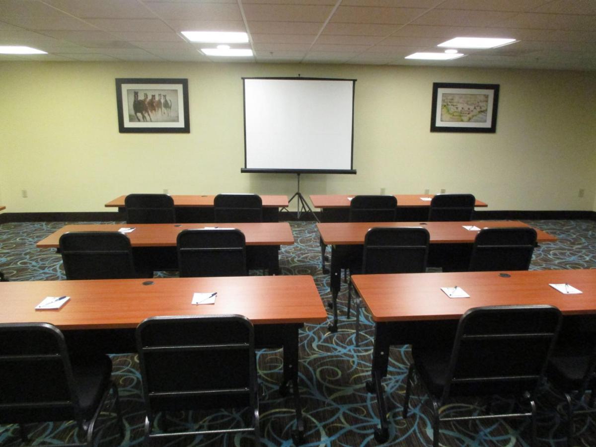 Days Inn & Suites By Wyndham Sam Houston Tollway Jersey Village المظهر الخارجي الصورة