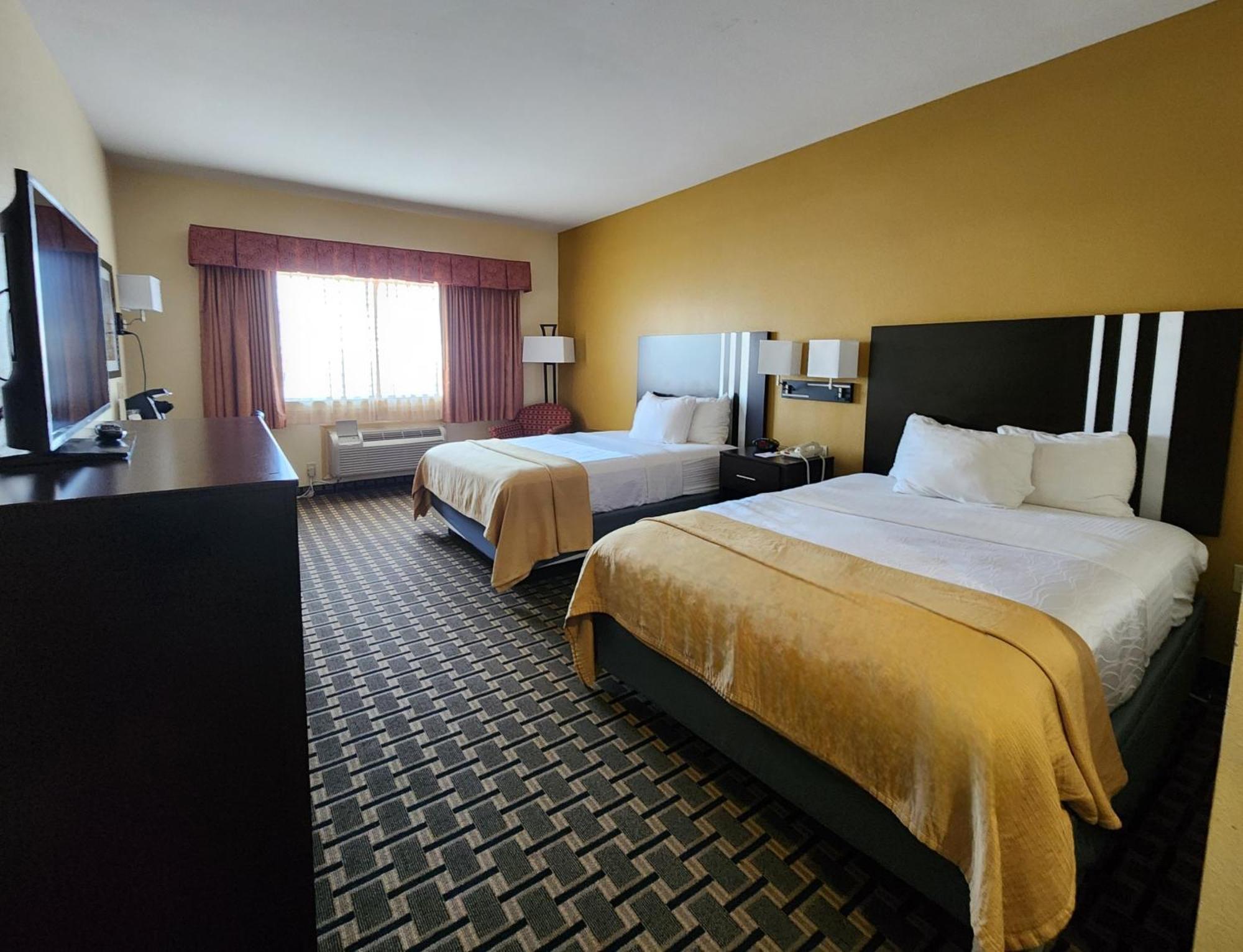 Days Inn & Suites By Wyndham Sam Houston Tollway Jersey Village المظهر الخارجي الصورة