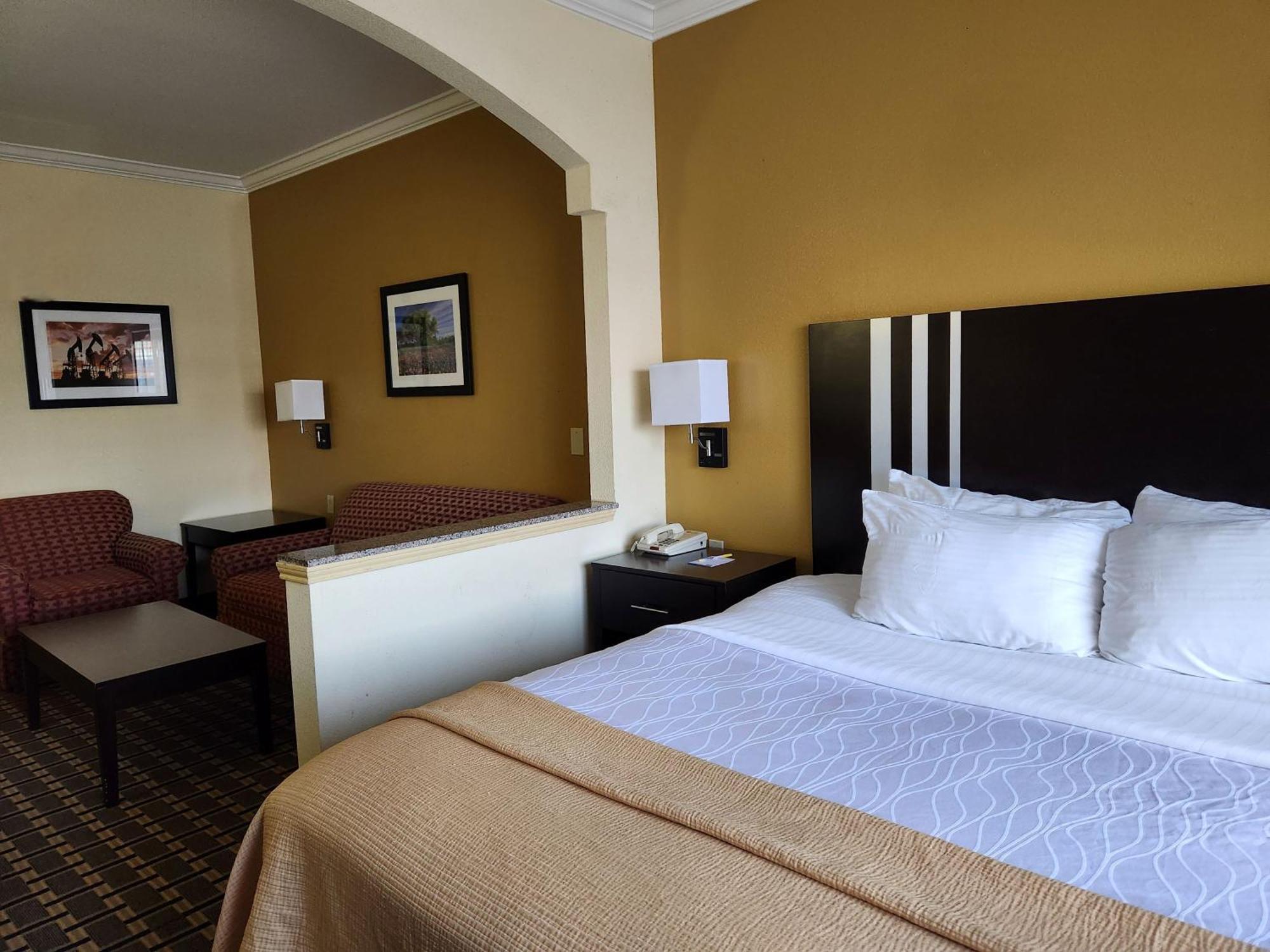 Days Inn & Suites By Wyndham Sam Houston Tollway Jersey Village المظهر الخارجي الصورة