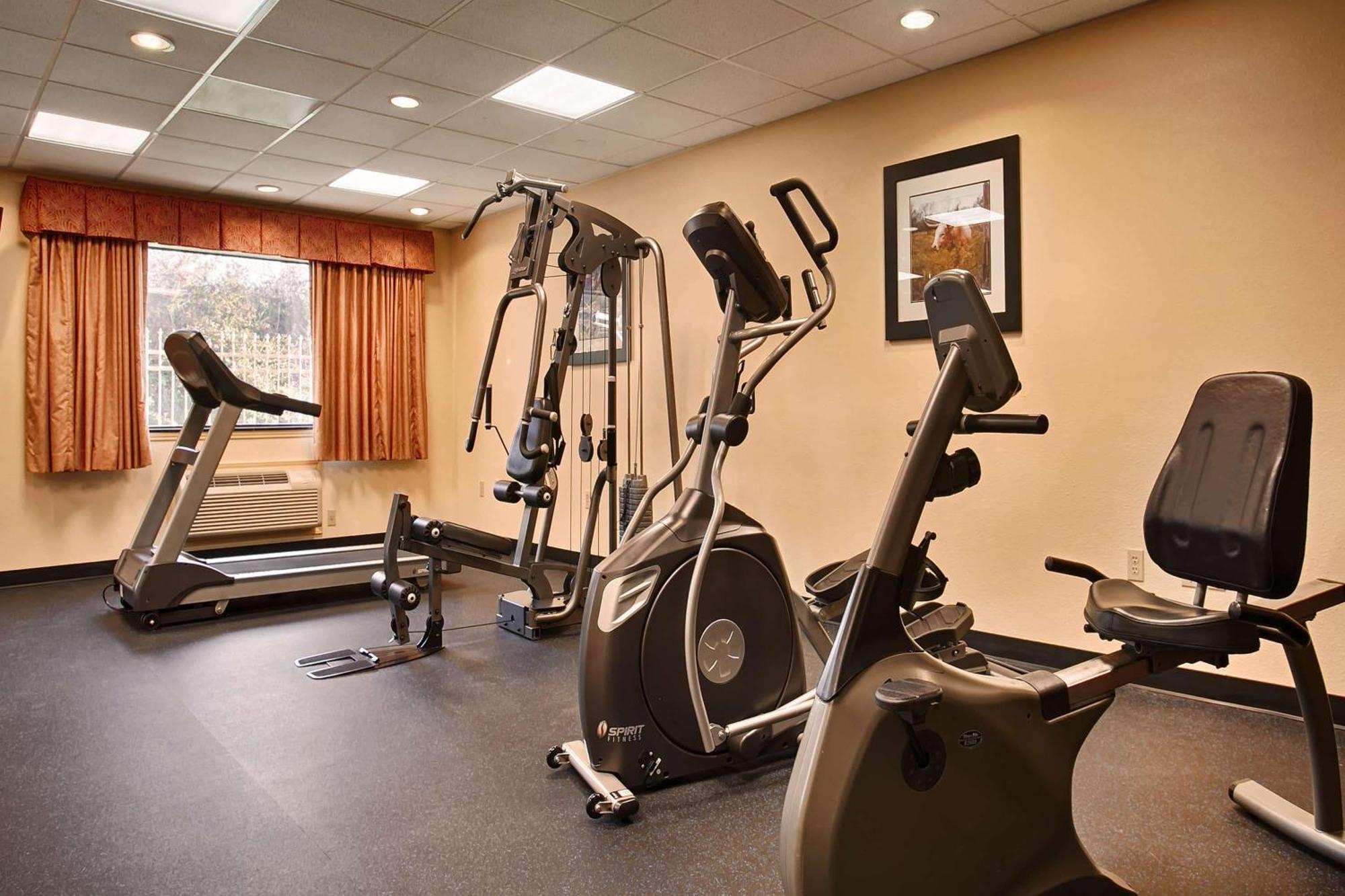 Days Inn & Suites By Wyndham Sam Houston Tollway Jersey Village المظهر الخارجي الصورة
