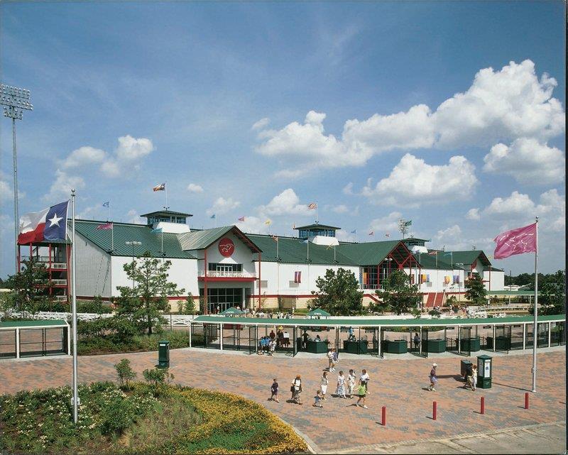 Days Inn & Suites By Wyndham Sam Houston Tollway Jersey Village المظهر الخارجي الصورة